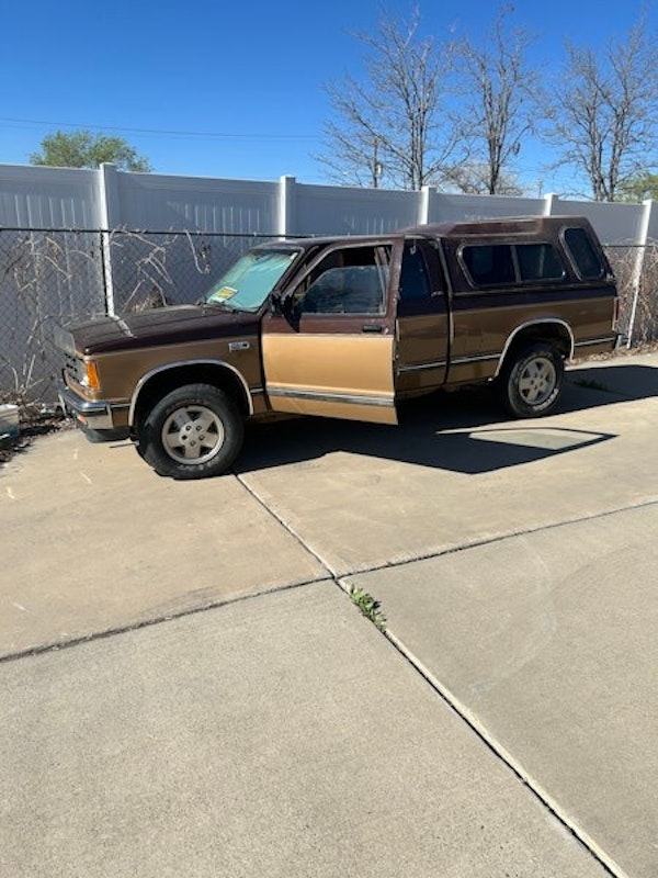 1990 S10 Tahoe Edition